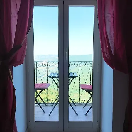 Apartment Eagle's Nest Panoramic House In The Village With Fireplace *