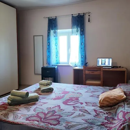 Apartment Eagle's Nest Panoramic House In The Village With Fireplace *